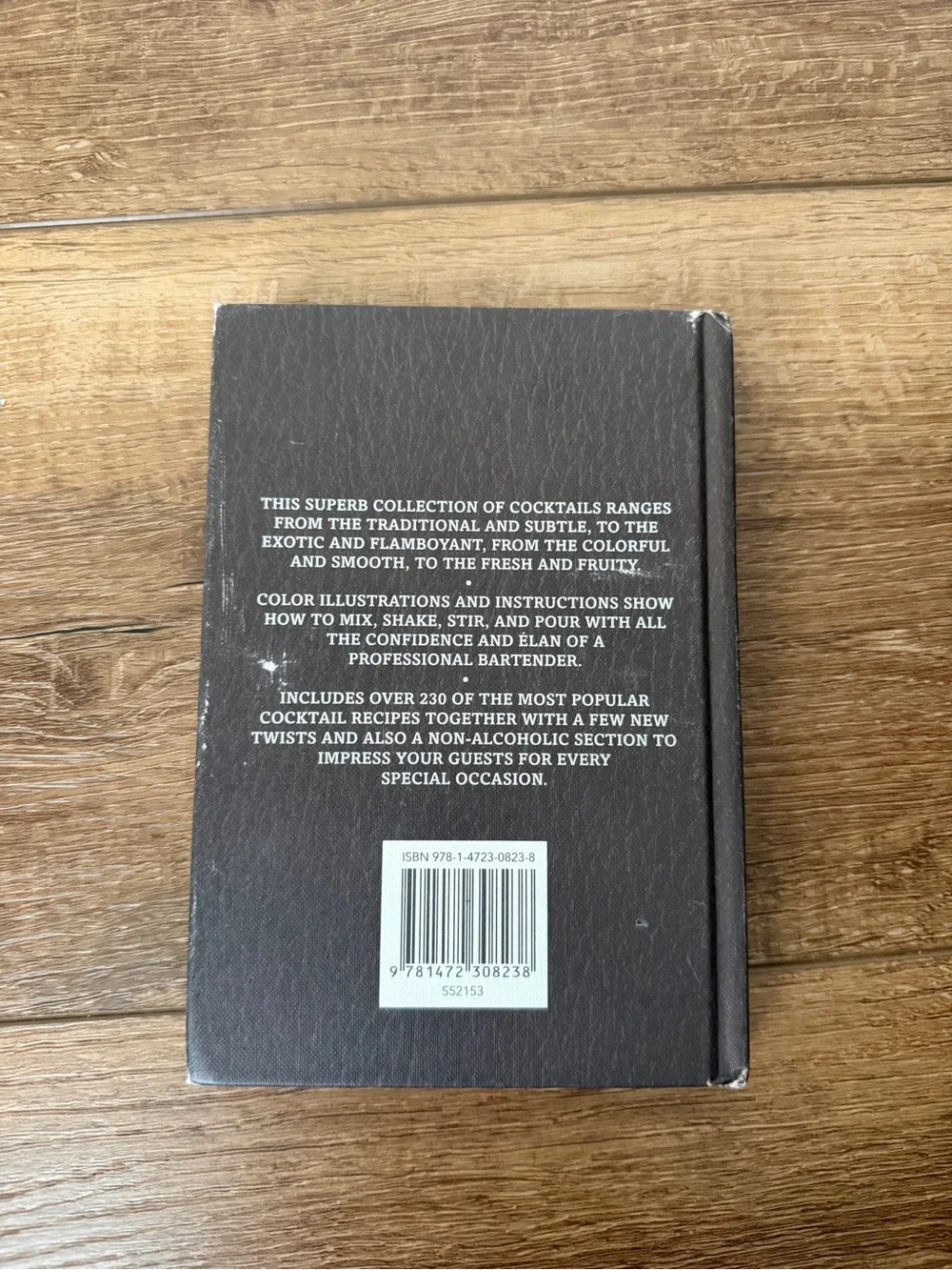 A Pocket Guide to Cocktails Book